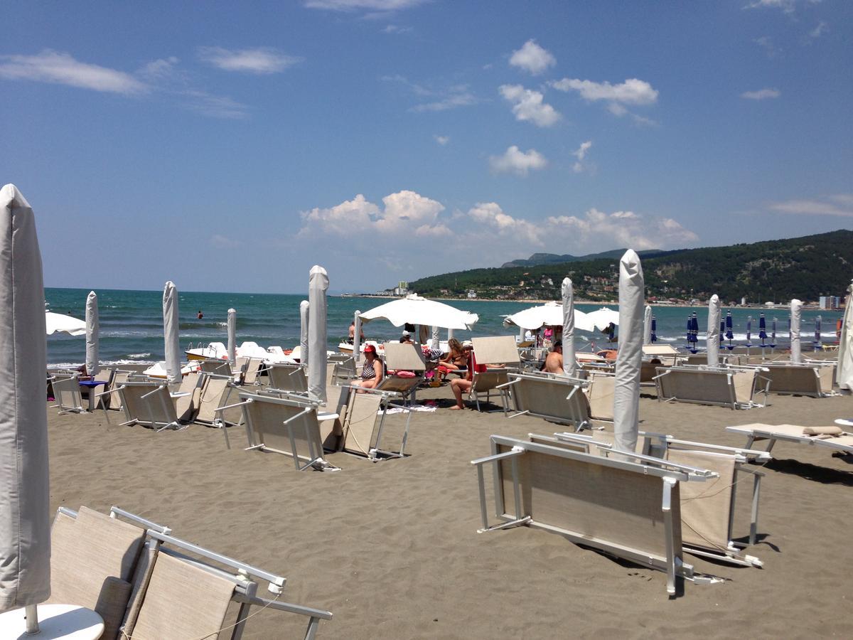 Hotel Alba Shëngjin Eksteriør billede
