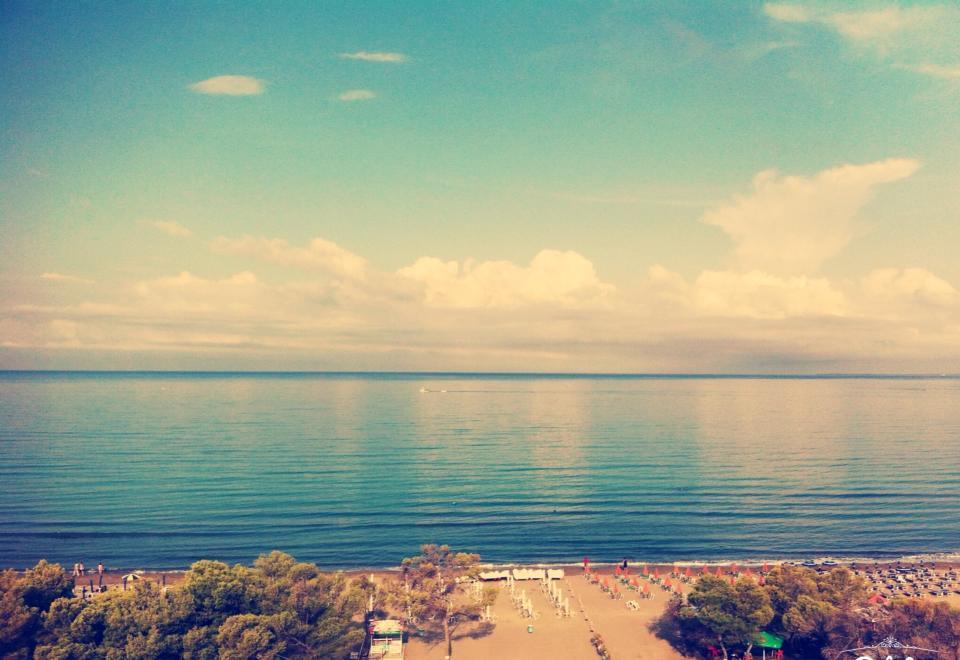 Hotel Alba Shëngjin Eksteriør billede